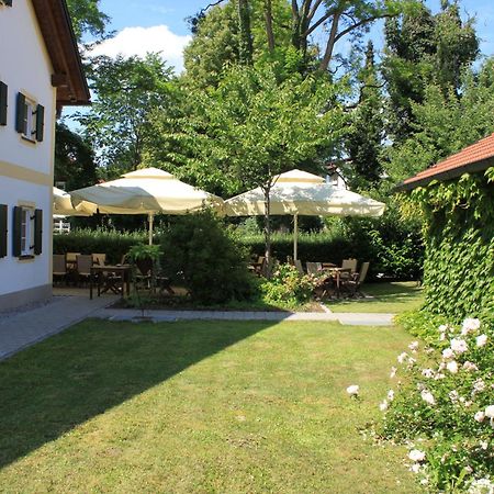 Romantik Hotel Chalet Am Kiental แฮร์ชิง อัม อัมเมอร์เซ ภายนอก รูปภาพ