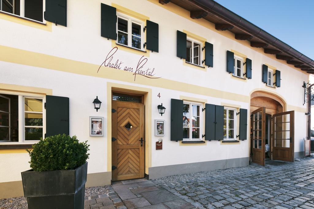 Romantik Hotel Chalet Am Kiental แฮร์ชิง อัม อัมเมอร์เซ ภายนอก รูปภาพ