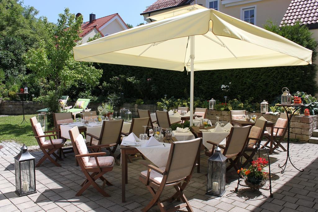Romantik Hotel Chalet Am Kiental แฮร์ชิง อัม อัมเมอร์เซ ภายนอก รูปภาพ