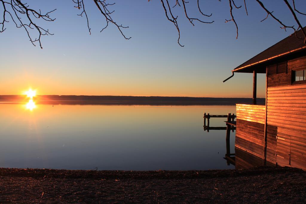 Romantik Hotel Chalet Am Kiental แฮร์ชิง อัม อัมเมอร์เซ ภายนอก รูปภาพ