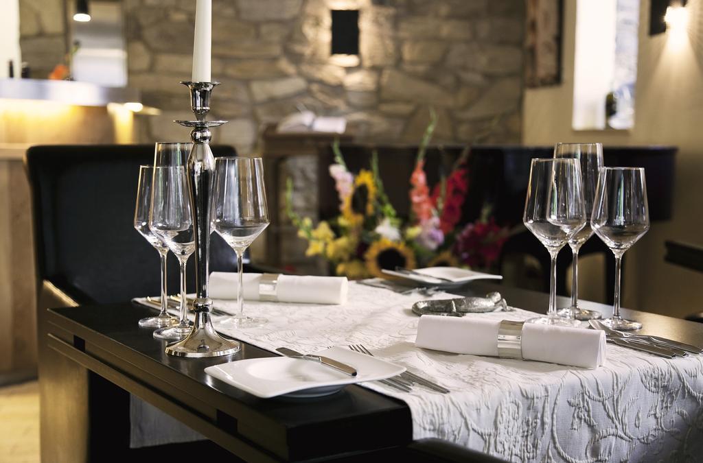 Romantik Hotel Chalet Am Kiental แฮร์ชิง อัม อัมเมอร์เซ ภายนอก รูปภาพ