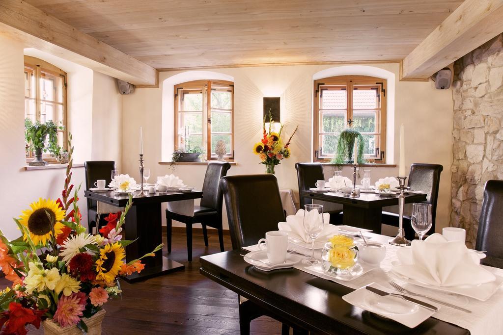 Romantik Hotel Chalet Am Kiental แฮร์ชิง อัม อัมเมอร์เซ ภายนอก รูปภาพ