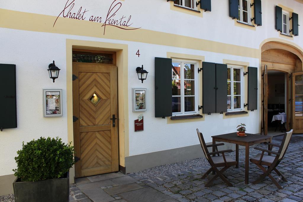 Romantik Hotel Chalet Am Kiental แฮร์ชิง อัม อัมเมอร์เซ ภายนอก รูปภาพ