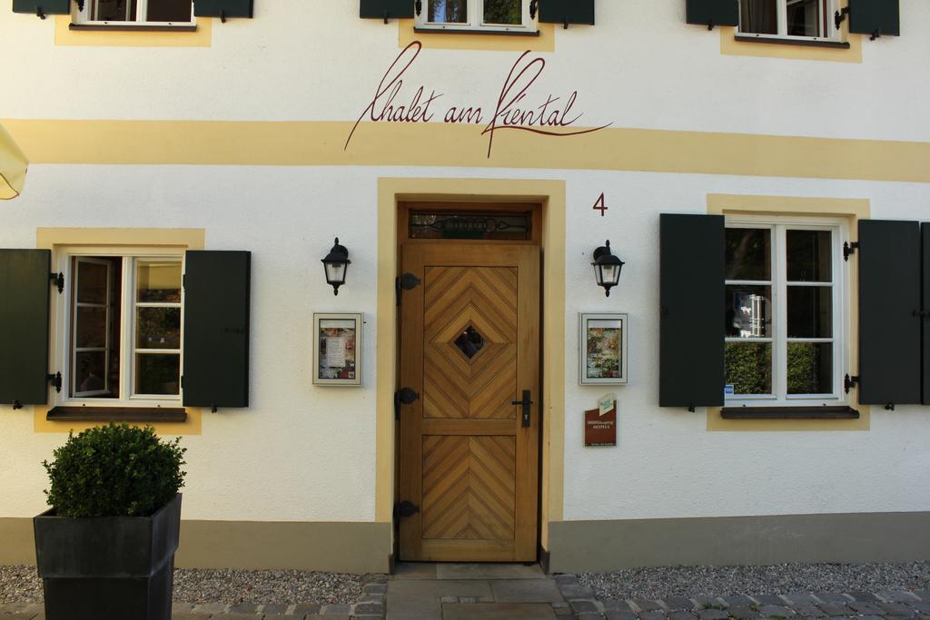 Romantik Hotel Chalet Am Kiental แฮร์ชิง อัม อัมเมอร์เซ ภายนอก รูปภาพ