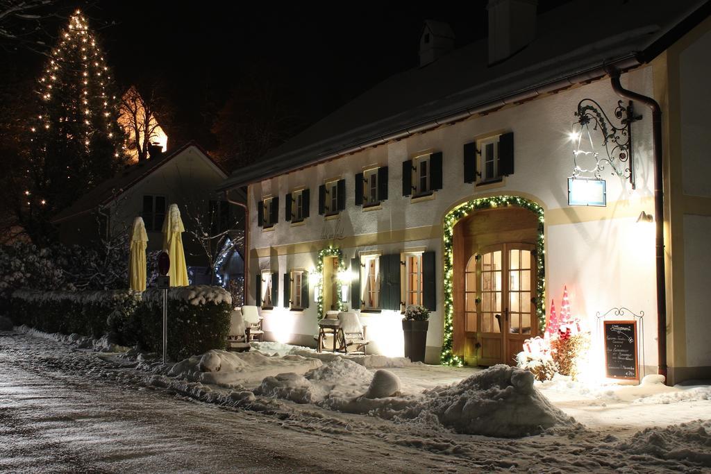 Romantik Hotel Chalet Am Kiental แฮร์ชิง อัม อัมเมอร์เซ ภายนอก รูปภาพ